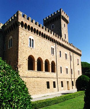 The school in the castle - learn Italian in Castiglioncello