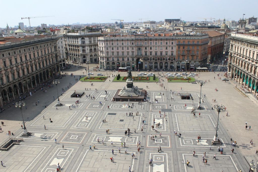 Piazza Duomo a Milano - Italienisch Sprachreise nach Italien