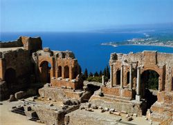 Taormina, learn Italian in Sicily