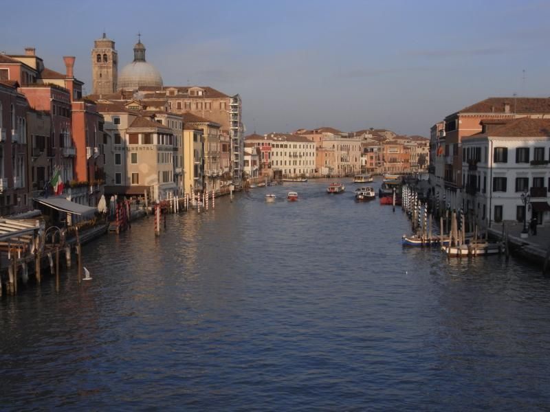 Italienischlernen in Venedig auf dem Canaregio Kanal